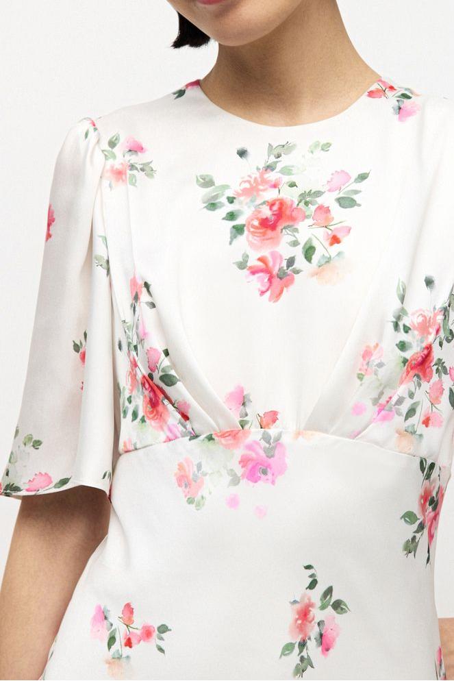 Rhea - Countryside Flower Maxi Dress