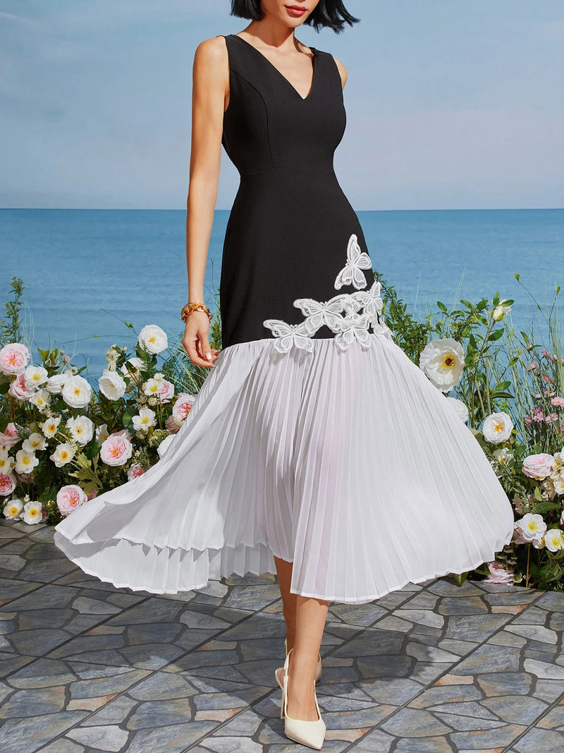 Aaliyah - Pleated Floral Classical Dress