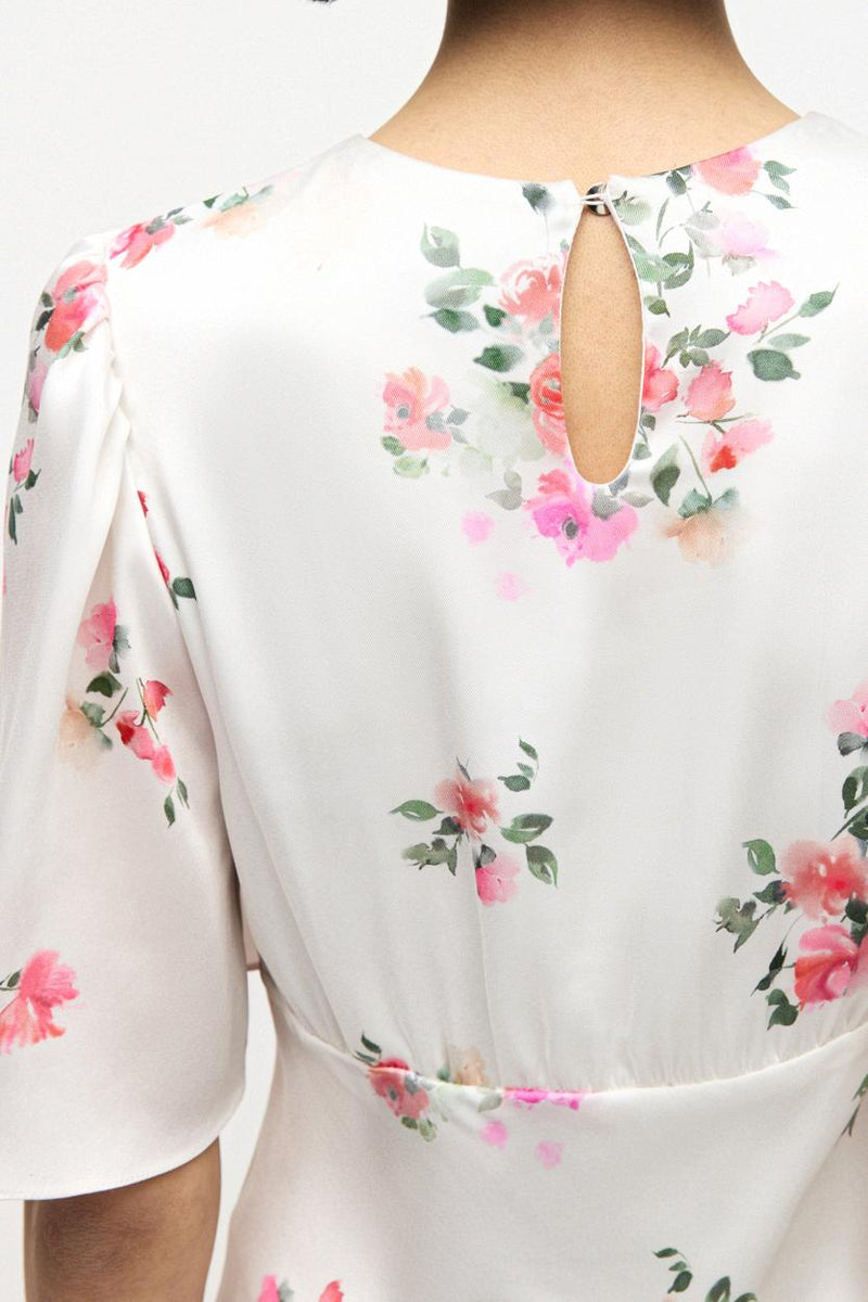 Rhea - Countryside Flower Maxi Dress