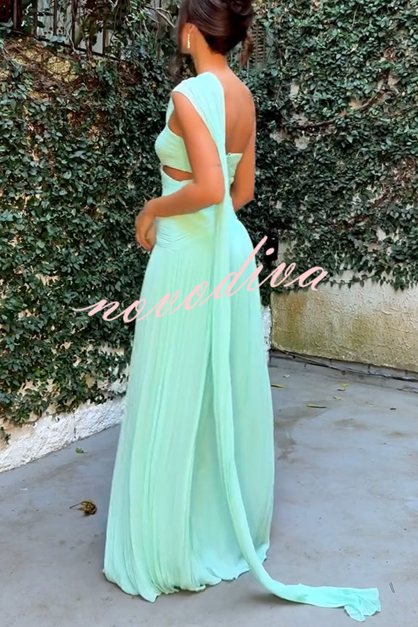 Ravina - Chiffon Pleated Maxi Dress