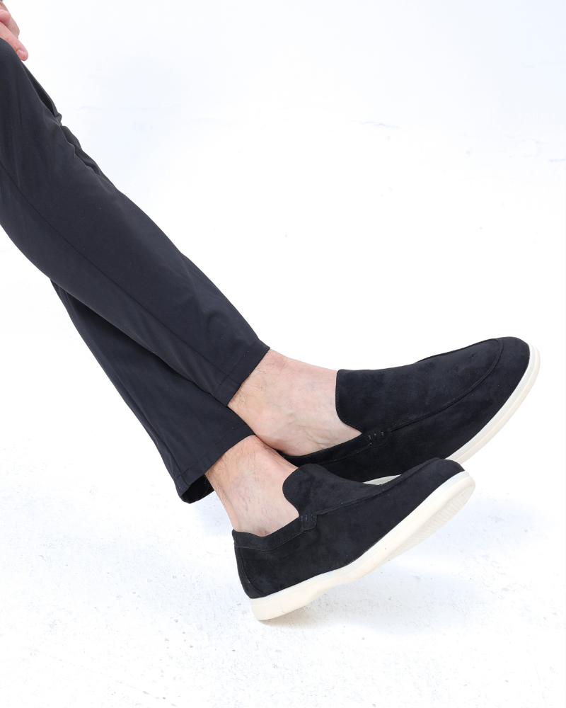 Marcus Old Money | Suede Loafers