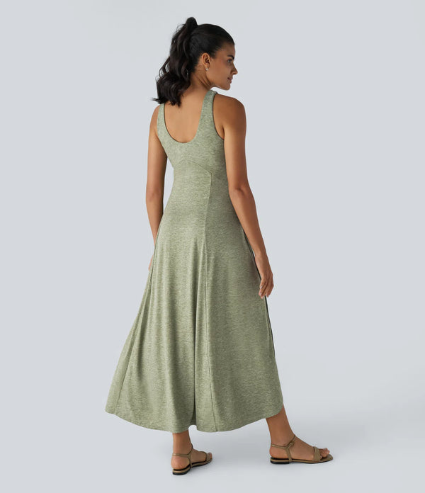 Luna - Flowy Split Backless Dress