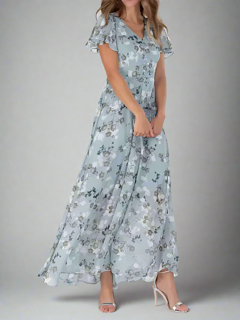 Amelia - Luxurious Tummy-Covering Dress