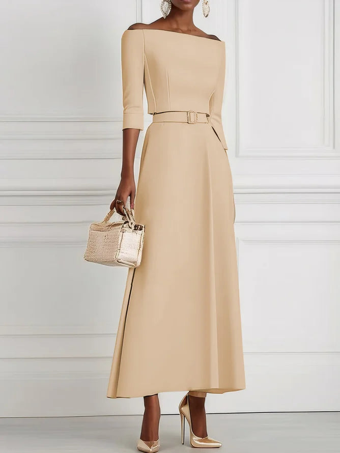 Anabel - Classic Half Sleeve Dress