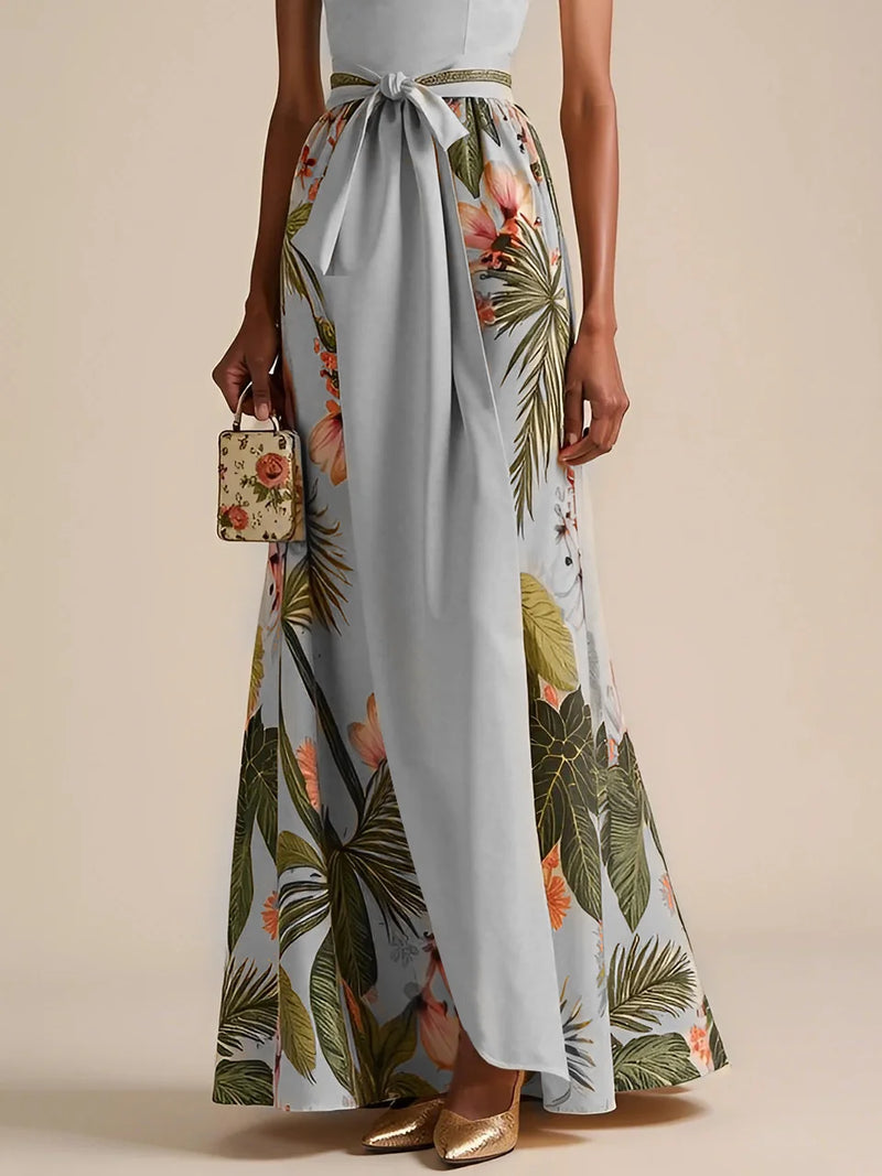 Avanie - Classic Bow Halter Dress