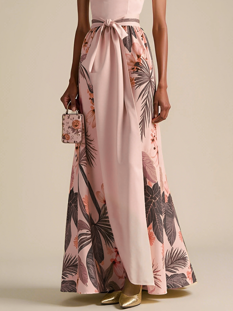 Avanie - Classic Bow Halter Dress