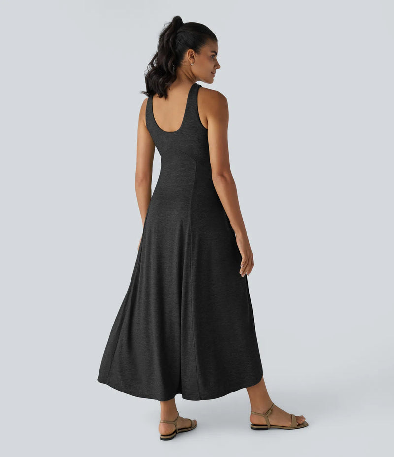 Luna - Flowy Split Backless Dress