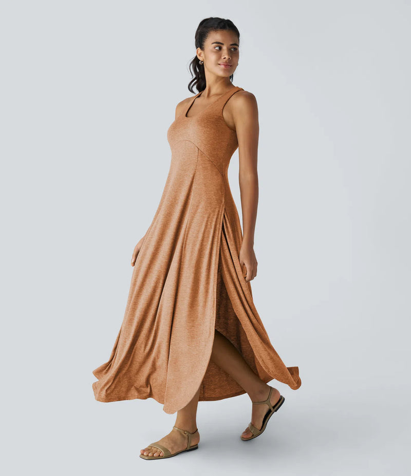 Luna - Flowy Split Backless Dress