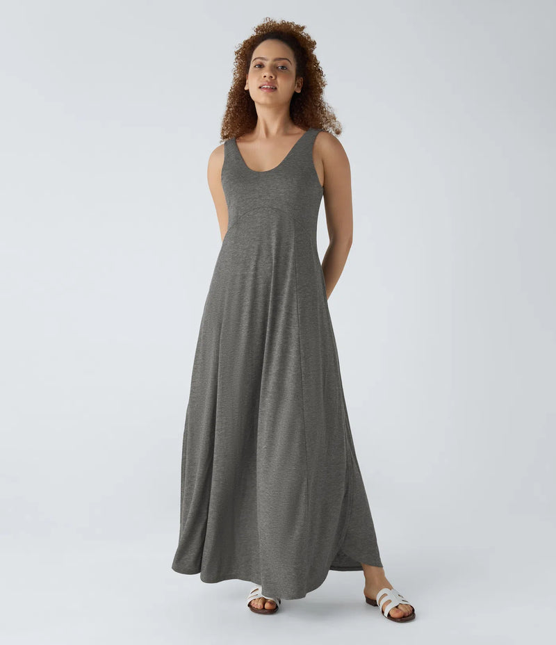 Luna - Flowy Split Backless Dress