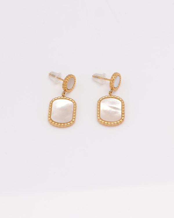 Skylar Shell Gold Earrings