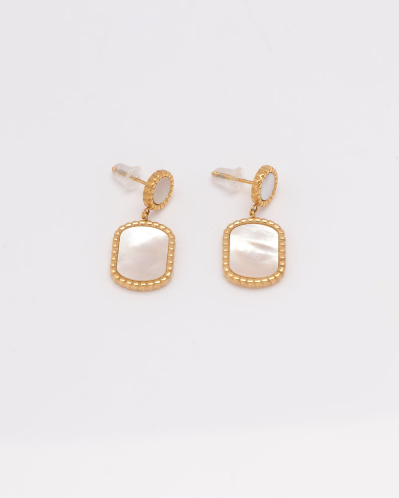 Skylar Shell Gold Earrings