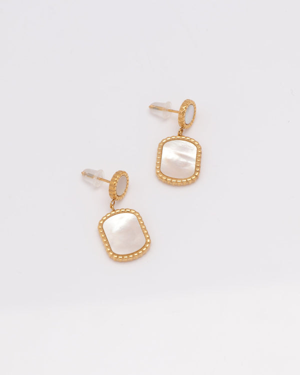 Skylar Shell Gold Earrings