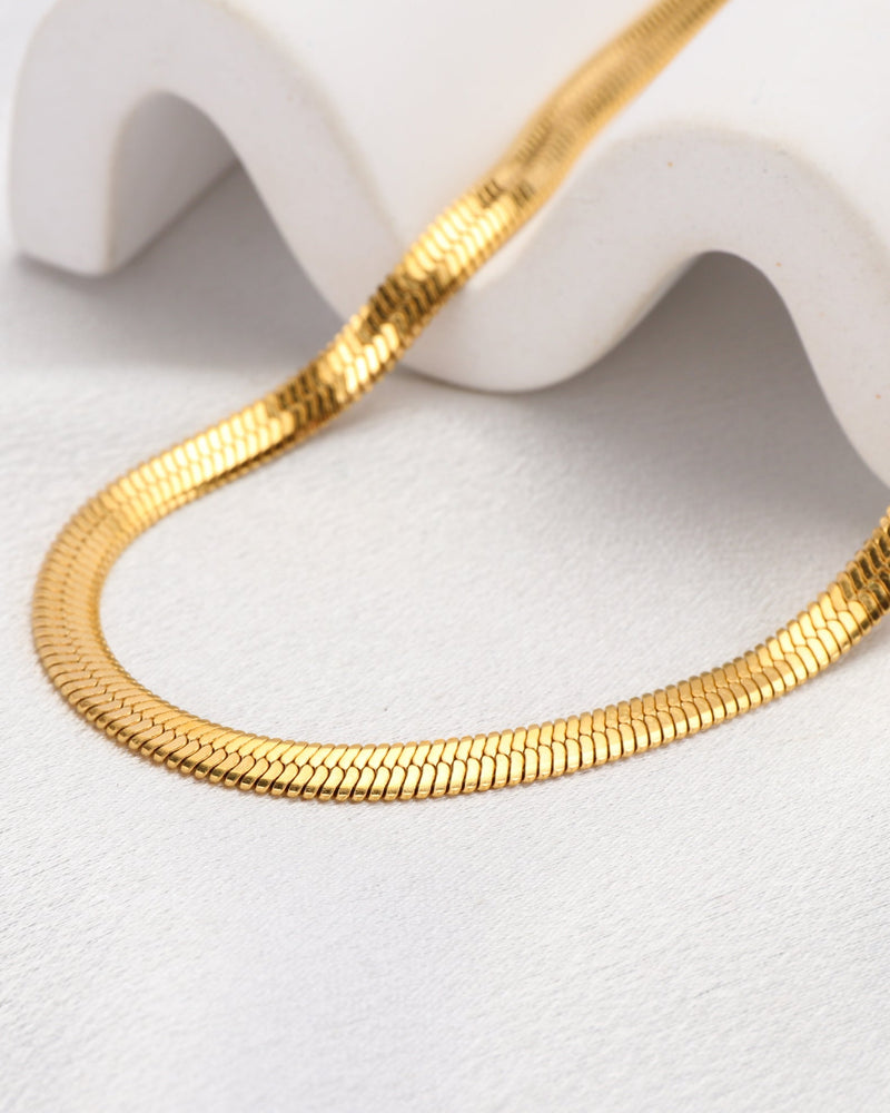 Sabi Gold Snake Chain Necklace