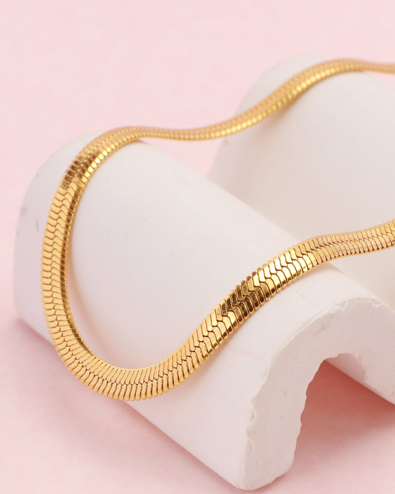 Sabi Gold Snake Chain Necklace