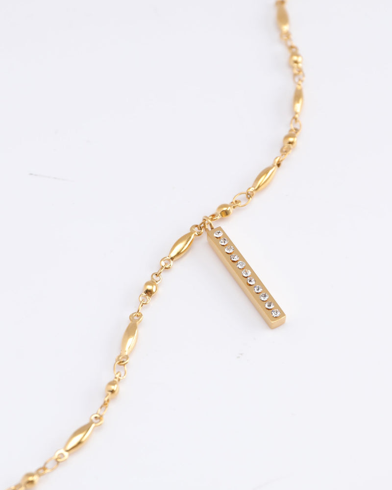 Linne Zirconia Gold Pendant Necklace