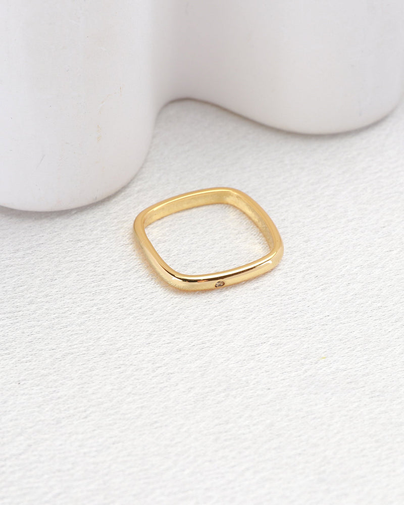 Quadra Gold Square Ring