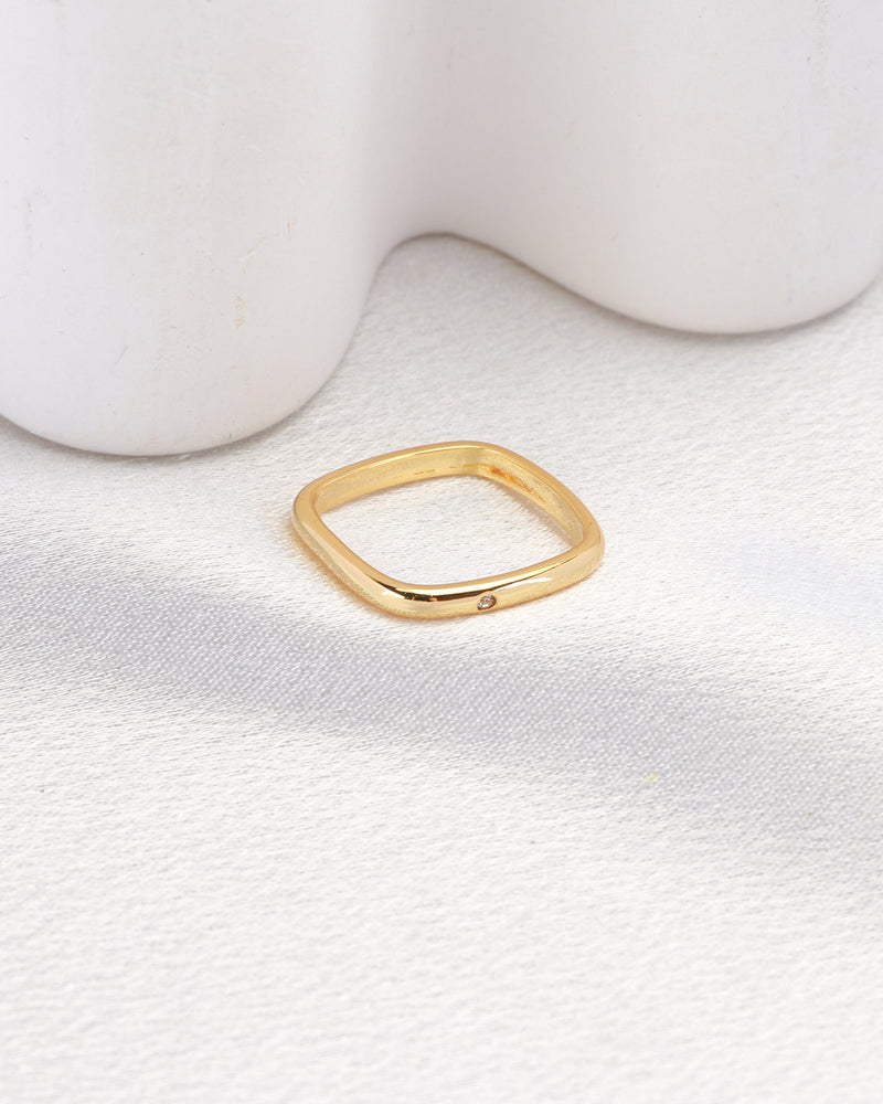 Quadra Gold Square Ring