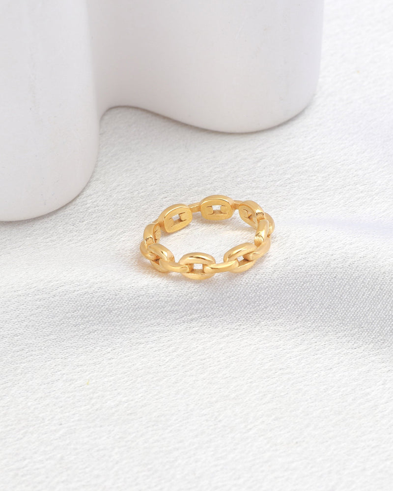 Alia Gold Chain Ring
