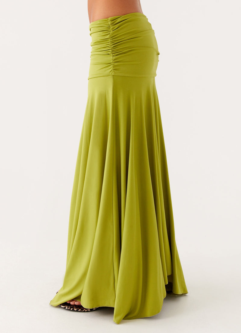 Liana - Elegant Ruched Maxi Set