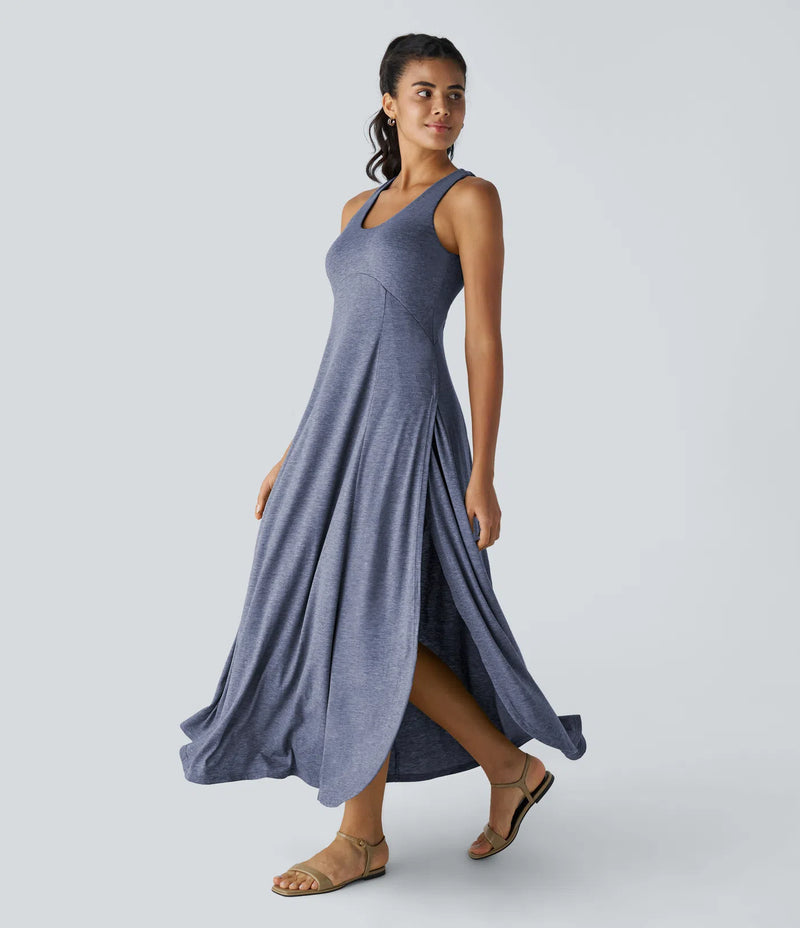 Luna - Flowy Split Backless Dress