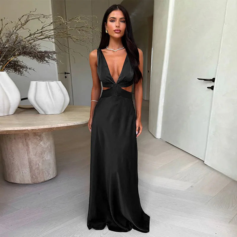 Maira - Sleek Sleeveless Maxi Dress