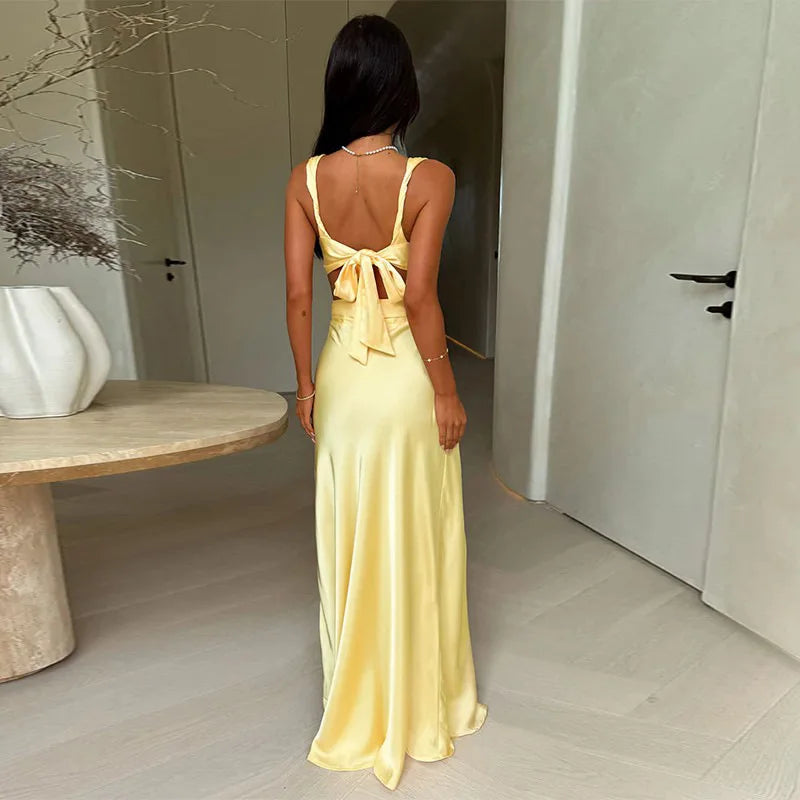 Maira - Sleek Sleeveless Maxi Dress