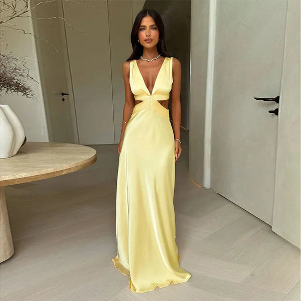 Maira - Sleek Sleeveless Maxi Dress