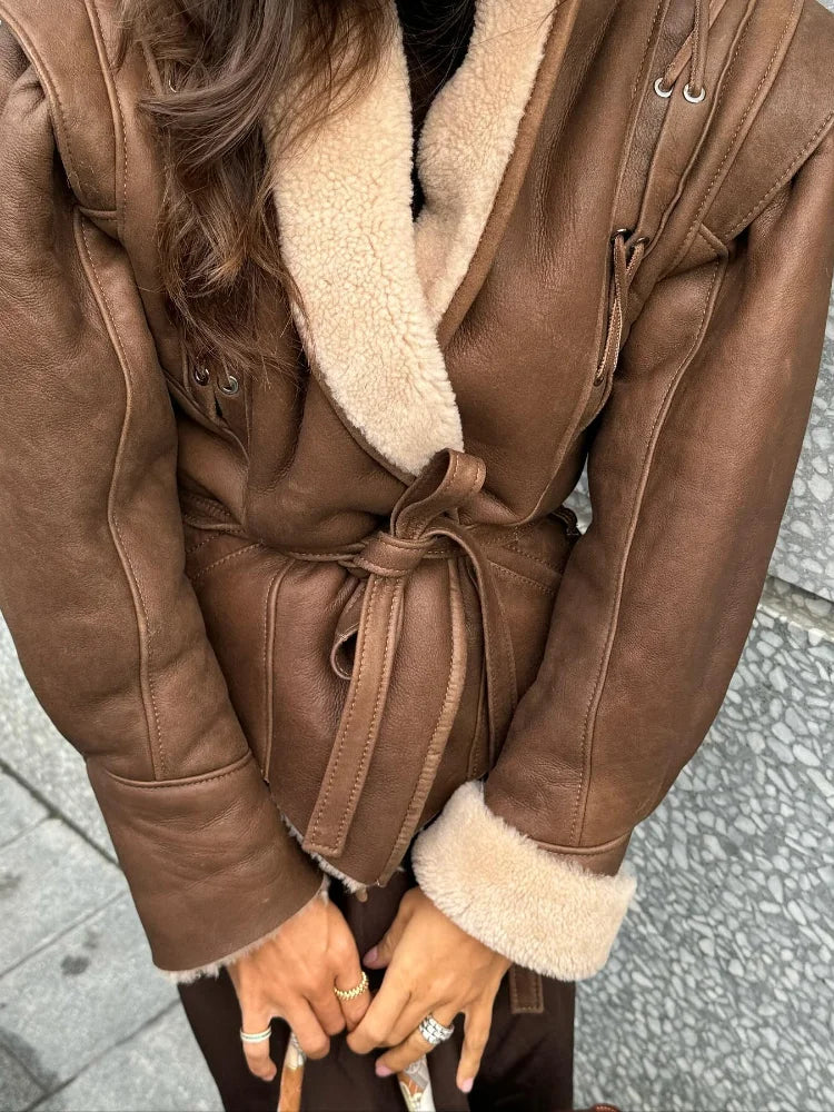 Noa | Elegant Autumn Jacket