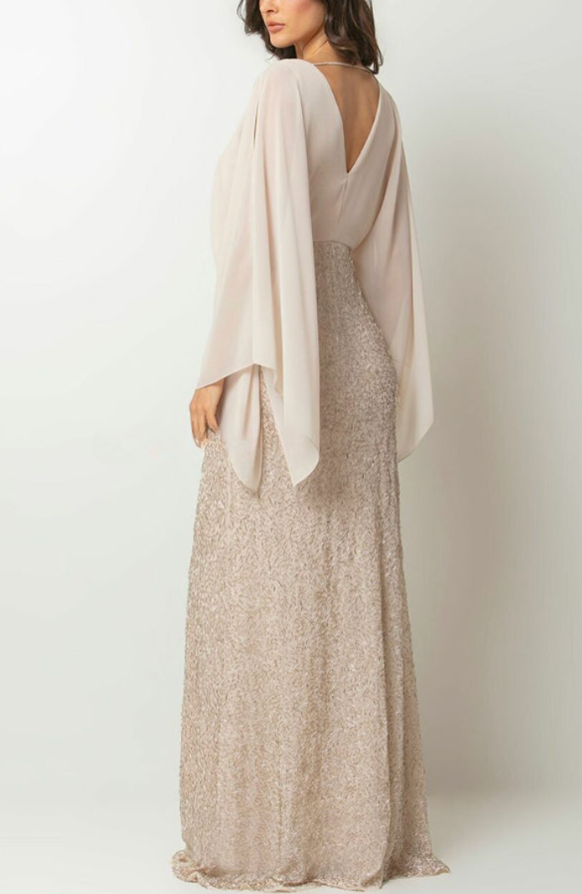 Bowlita - Elegant Batwing Sleeve Dress