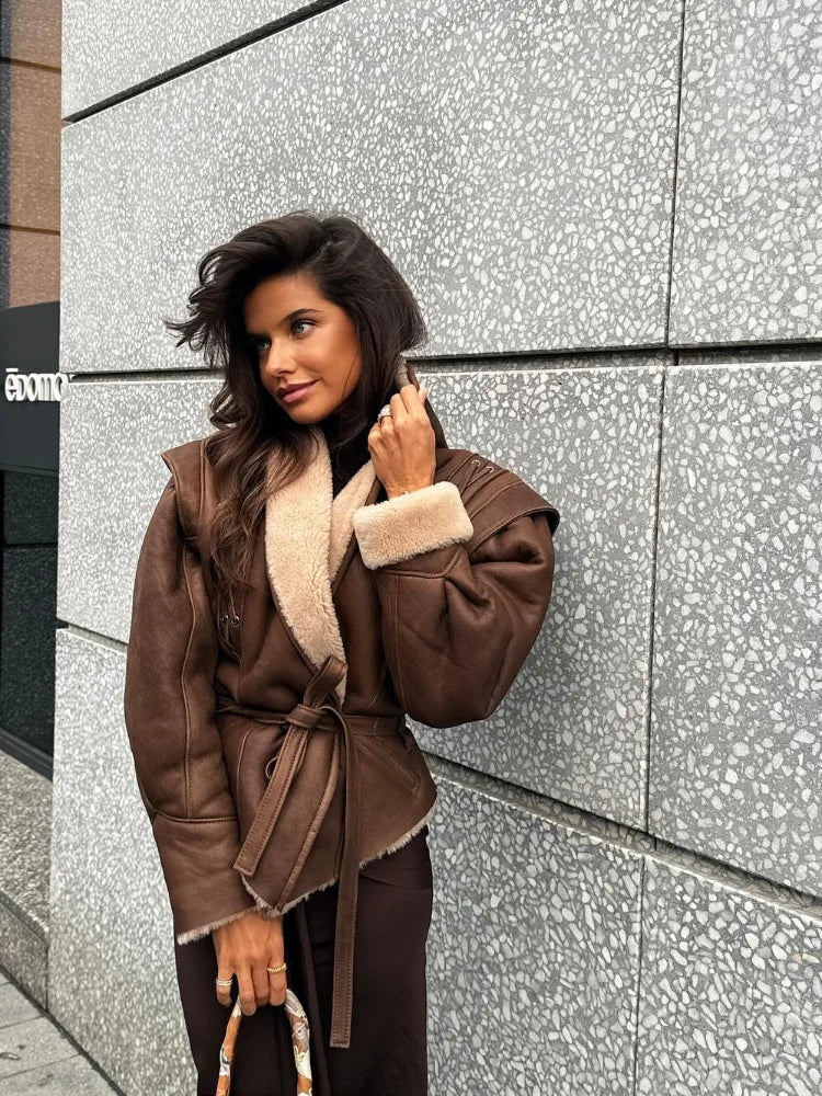 Noa | Elegant Autumn Jacket