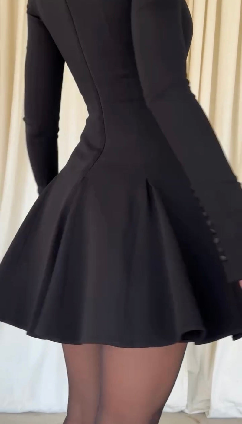 Vanessa - Elegant Long Sleeves Dress