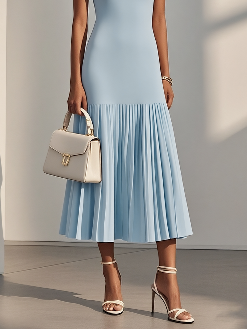 Beallisa - Pleated Knit Crew Dress