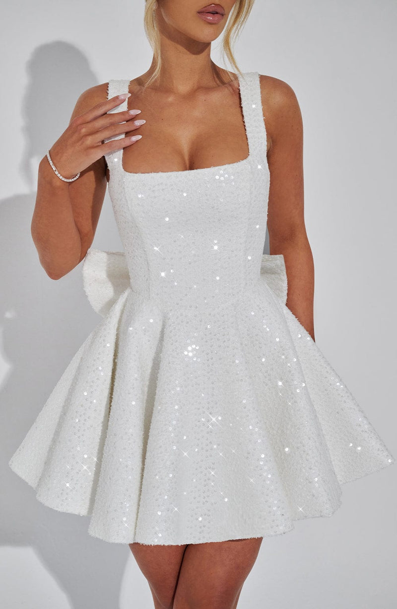Dorothy - Elegant Mini Dress
