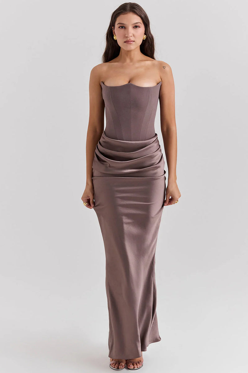 Issa - Sexy Velvet Cut Dress