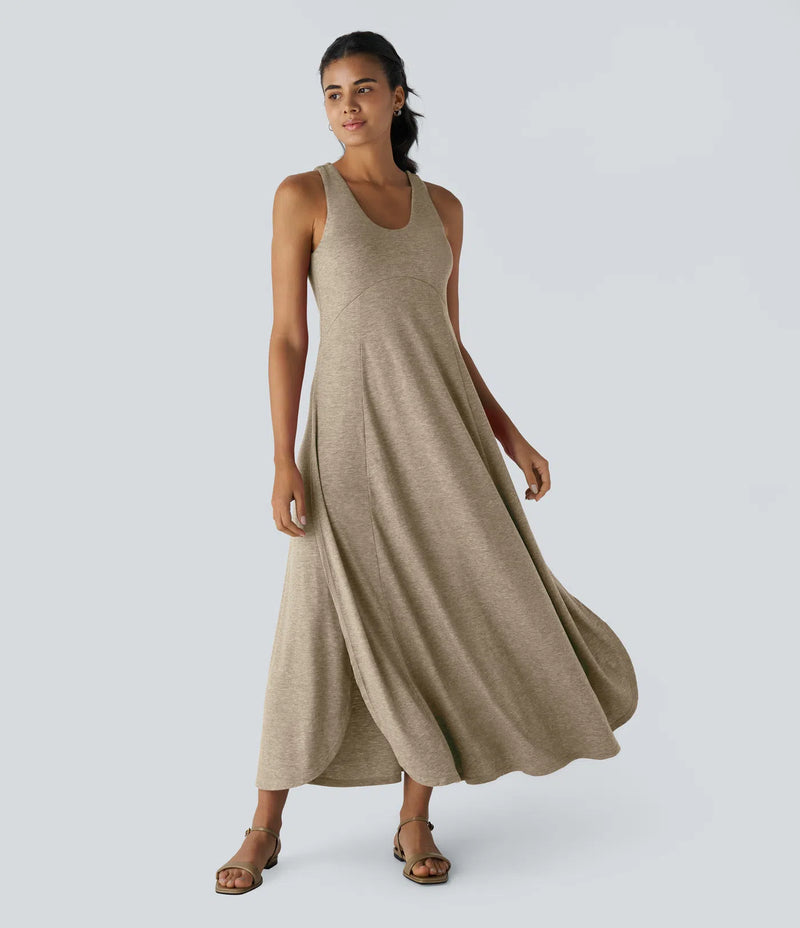 Luna - Flowy Split Backless Dress