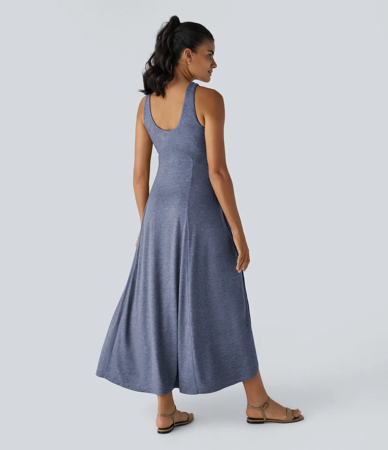 Luna - Flowy Split Backless Dress