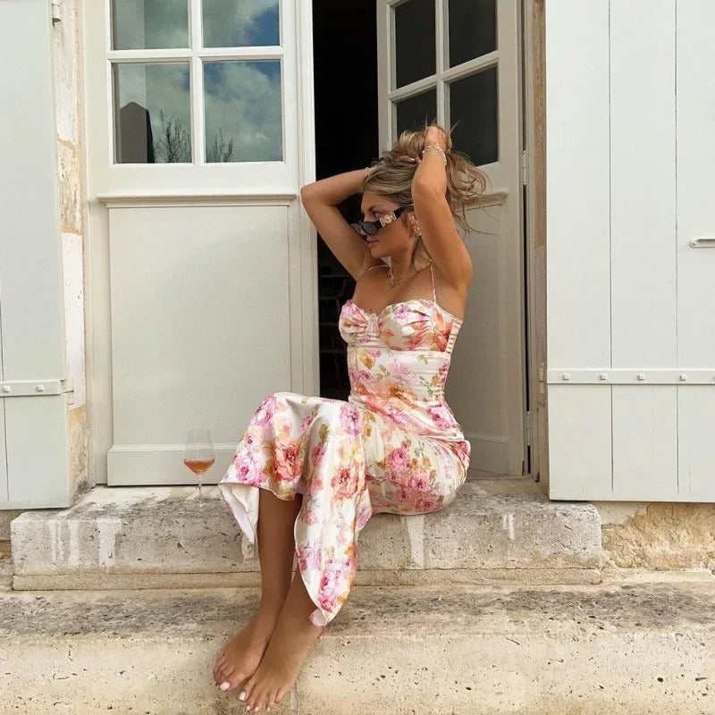 Quinta - Elegant Luxe Maxi Dress