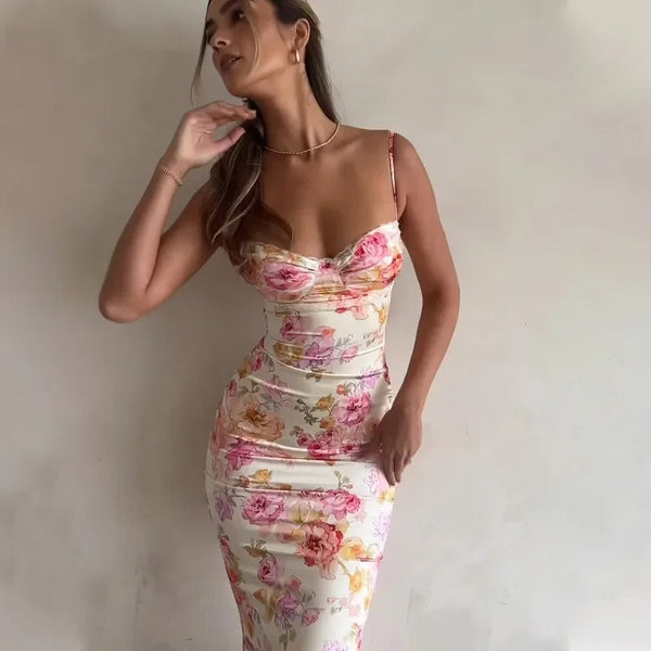 Quinta - Elegant Luxe Maxi Dress